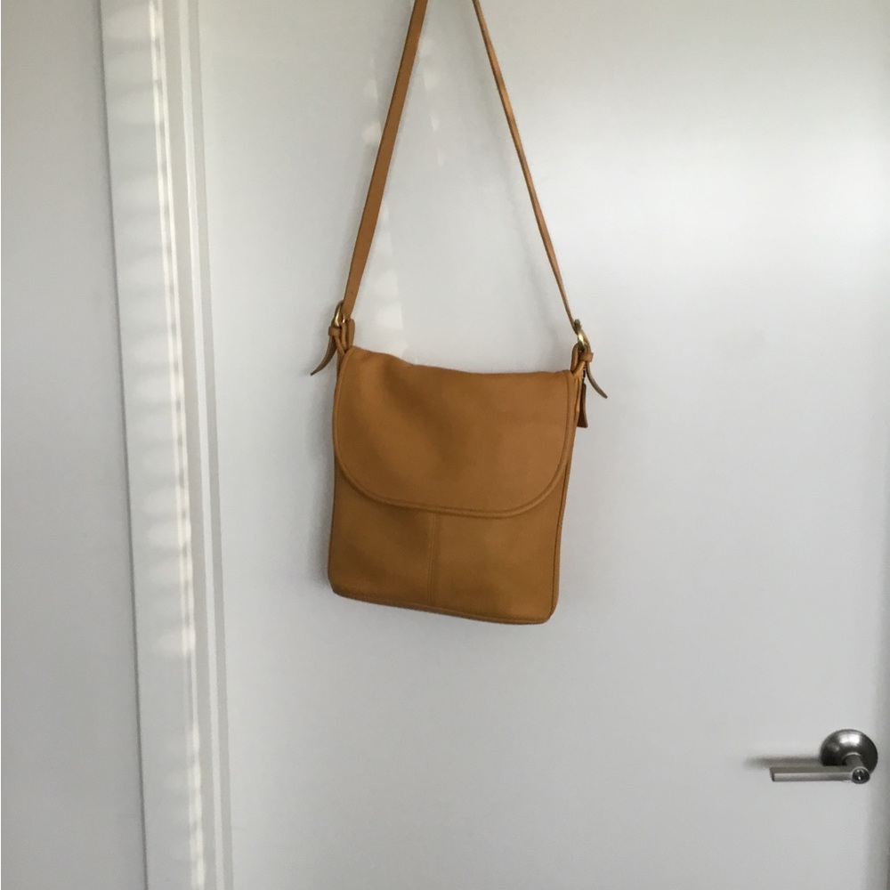Coach Yellow  Vintage  Classic Crossbody Leather Bag $250